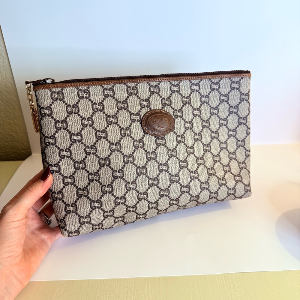 Vintage GUCCI PLUS Clutch Pouch w/ Original Auth